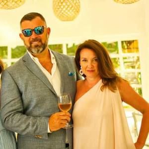 Meet your Posher, Holly